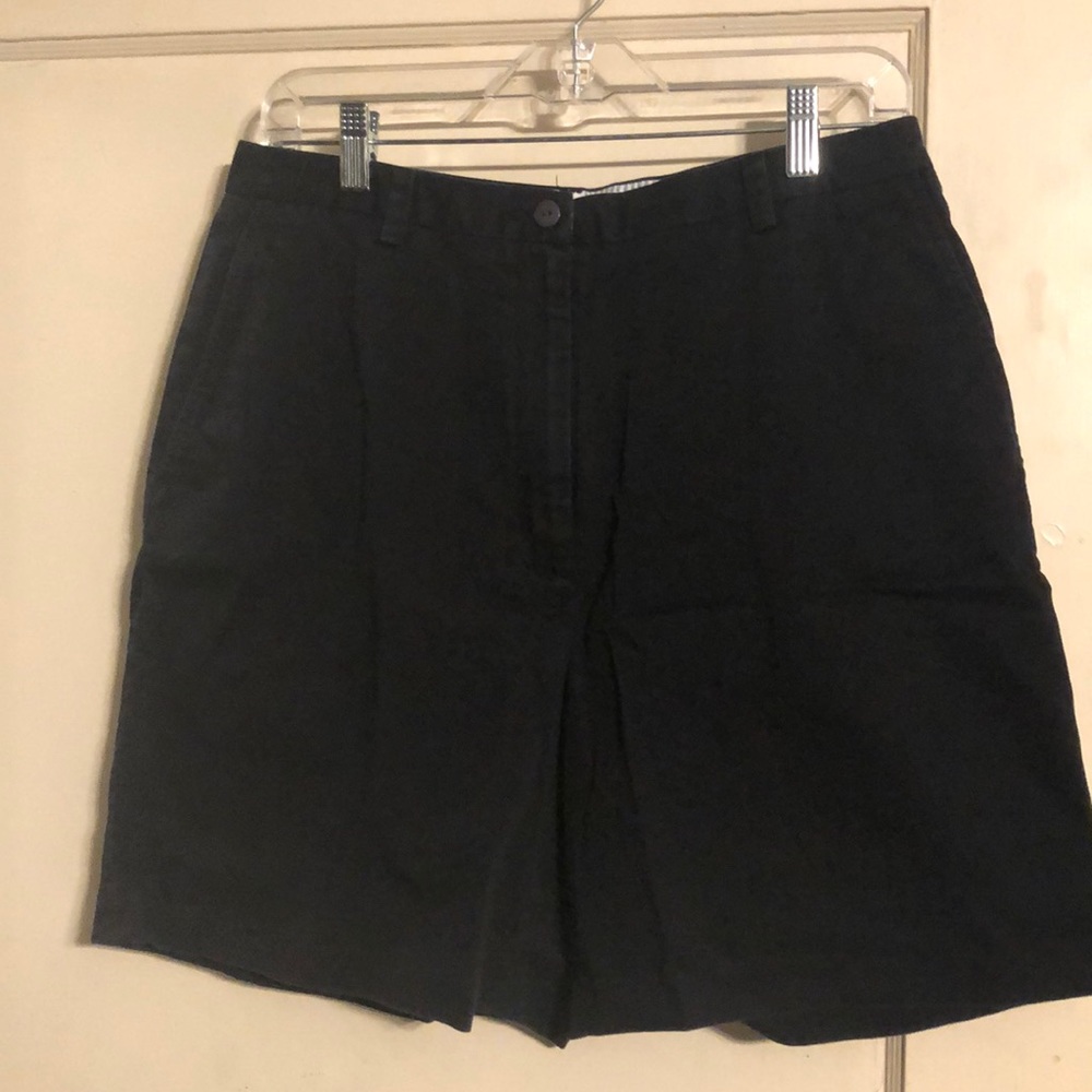 Tommy Hilfiger- Black golf shorts size 12